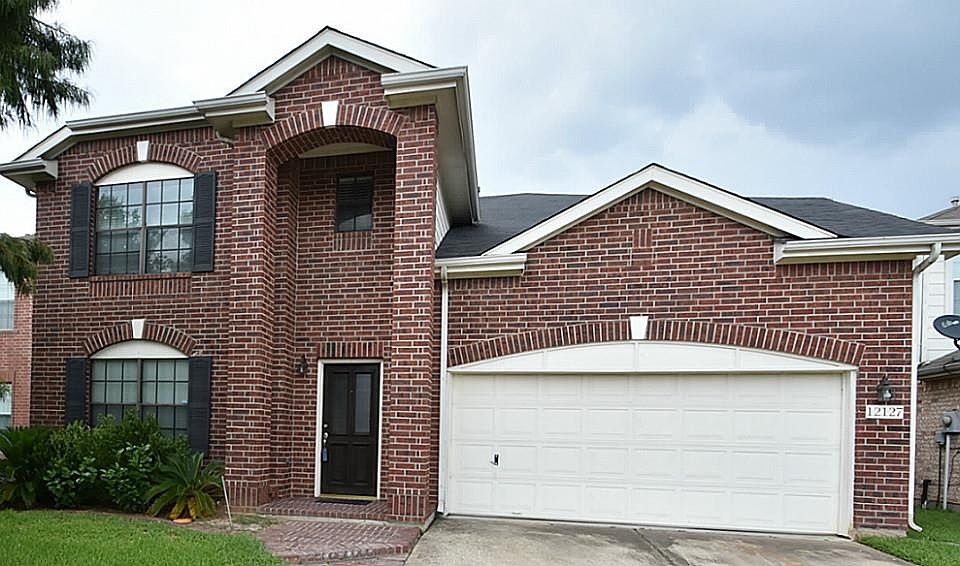 1st image of 12127 Country Orchard Ln