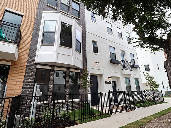 2nd image of 426 Center St #Eawb58