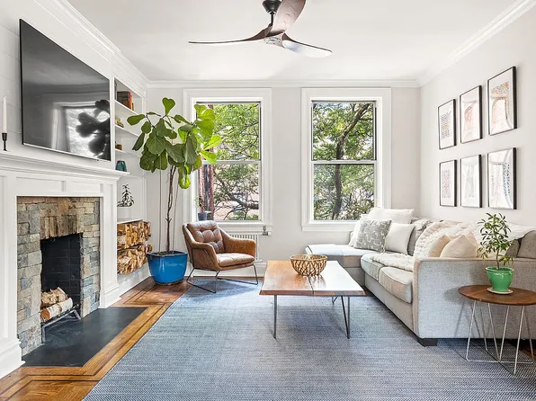 37-16 80th St #42, Queens, NY 11372