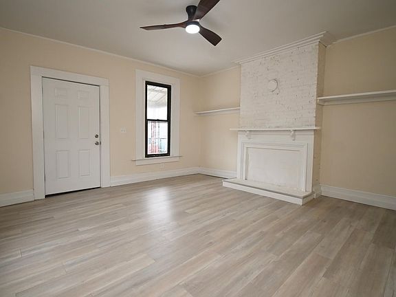3rd image of 129 W 9th St