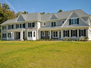 13 Yale Pl, Armonk, NY 10504