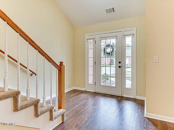 4th image of 175 Village Parkway