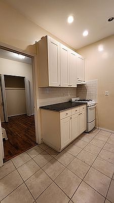 4th image of 11-44 44th Dr #1-3
