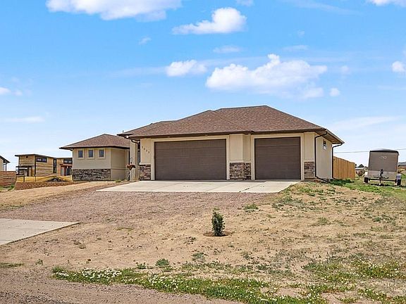 3rd image of 1025 N Dalton Brothers Dr