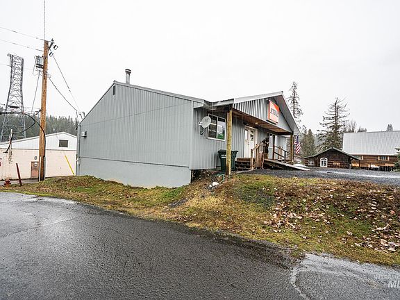 2nd image of 10 S Main St