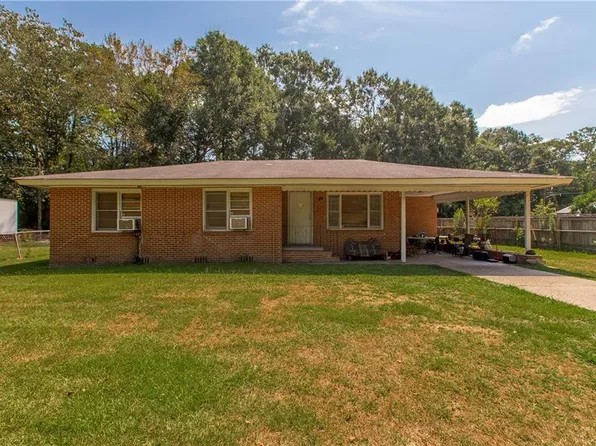 1304 N Cherry St, Hammond, LA 70401