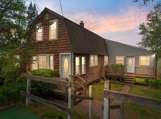 99 Harris St, Methuen, MA 01844