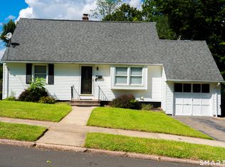 21 Westerfield Rd, Hamden, CT 06514