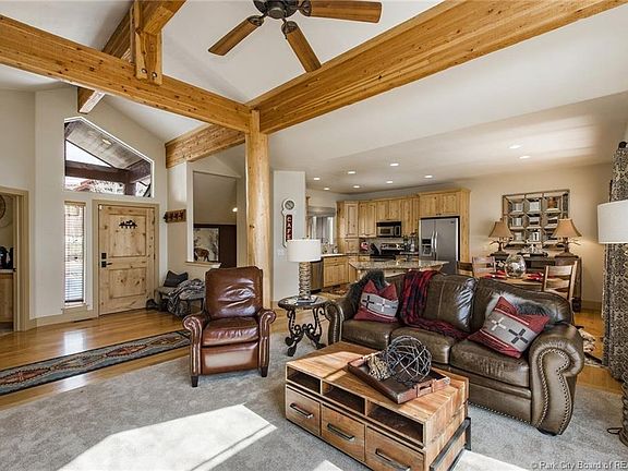 5th image of 3412 Cedar Dr #16