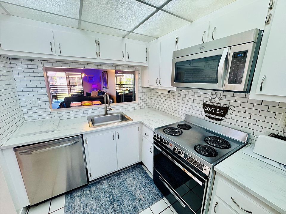 1st image of 10130 Sunrise Lakes Boulevard #301