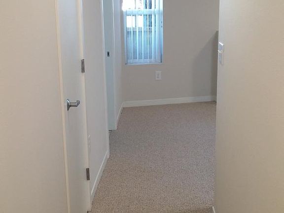 5th image of 901 Bay Shore Blvd APT 207