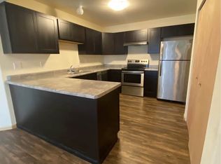 956 Boston Way APT 5, Coralville, IA 52241