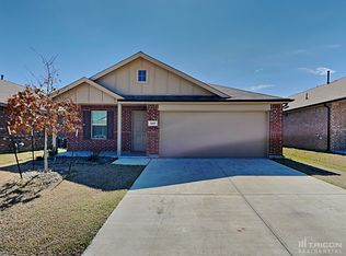 1207 Ildflower St, Ennis, TX 75119