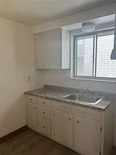 218 Bronx Ave #1 — Photo 10