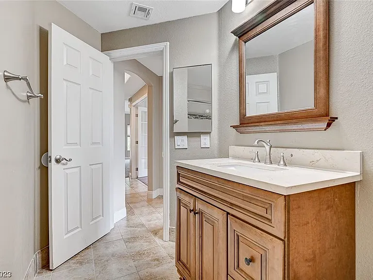 821 Titan Peak Pl — Photo 10