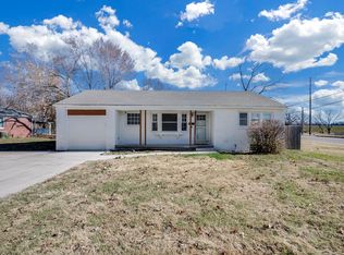 2342 S McAdam Dr, Wichita, KS 67218