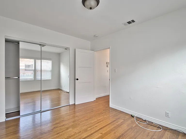 4938 Pearce Ave — Photo 12