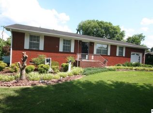 529 S Asbury Dr, Pigeon Forge, TN 37863