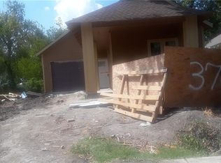 3709 Carl St, Dallas, TX 75210