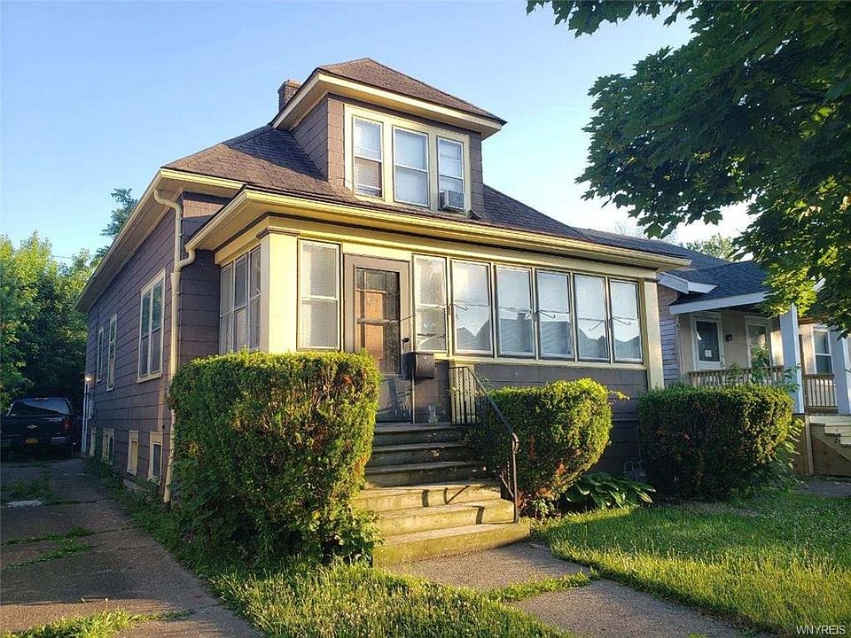 1st image of 271 Stockbridge Ave