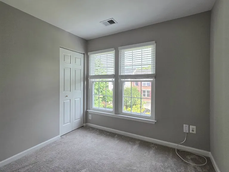 4613 Ripley Manor Ter — Photo 24