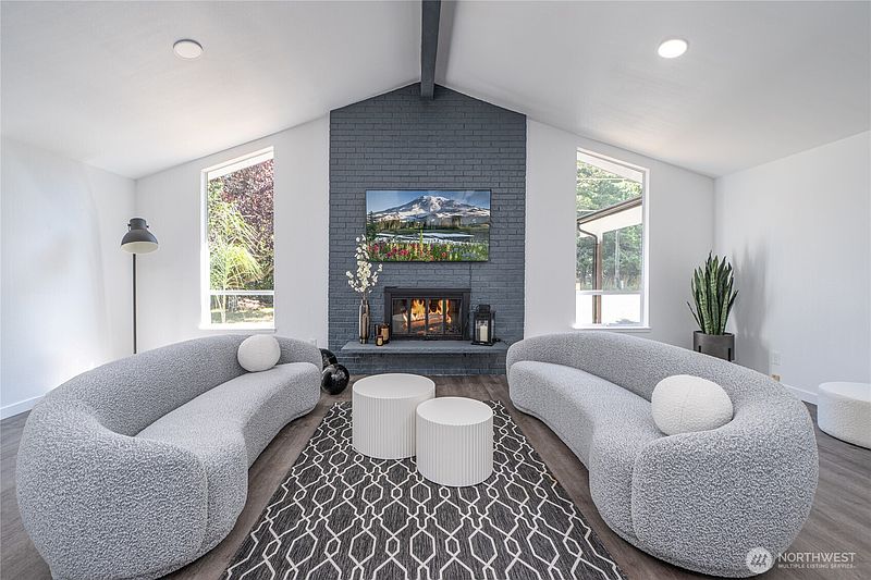 5th image of 29217 Sandridge Road