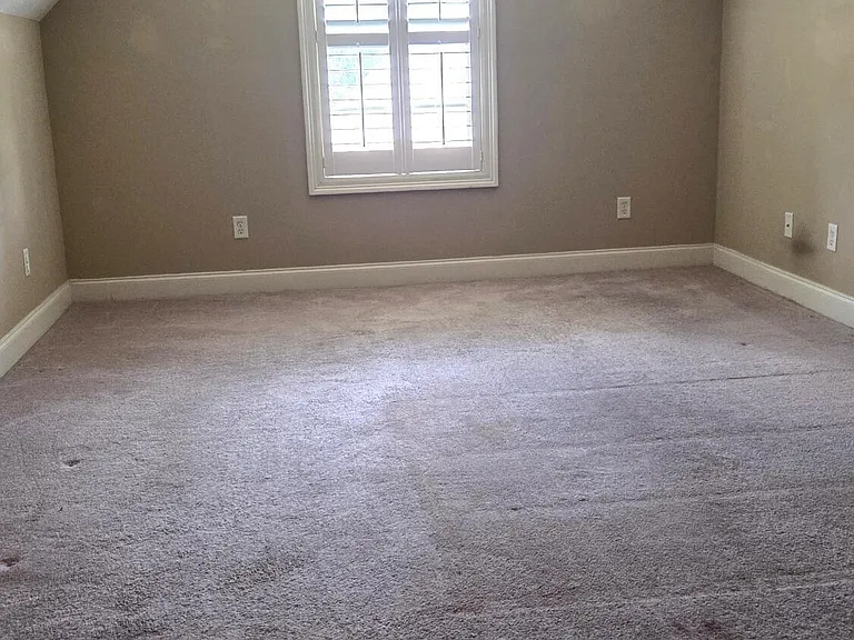 102 Oak Meadow Ct — Photo 17