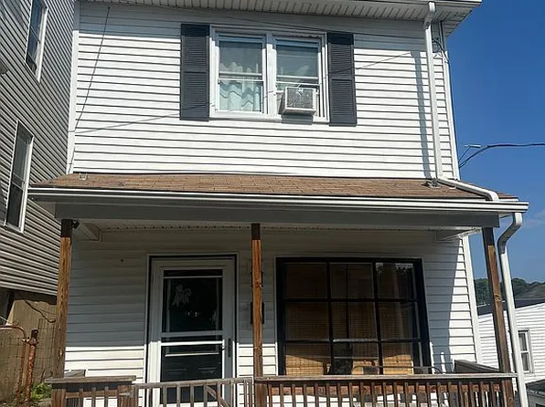 1113 N Shamokin St, Shamokin, PA 17872