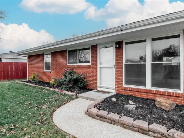 1322 Longfellow Drive, Clarksville, IN 47129