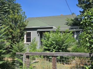 1509 E 9th St, The Dalles, OR 97058