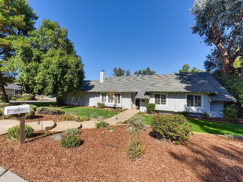 1st image of 913 Stoneman Way