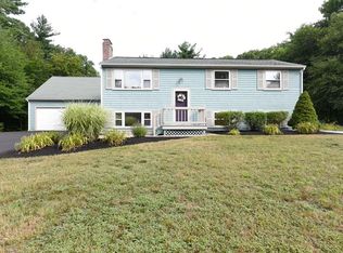53 Cape Cod Ln, Hanover, MA 02339