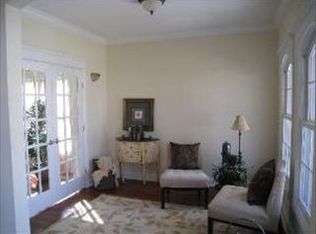 759 S Swain Ave, Elmhurst, IL 60126