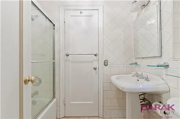 Sold by Barak Realty | media 2