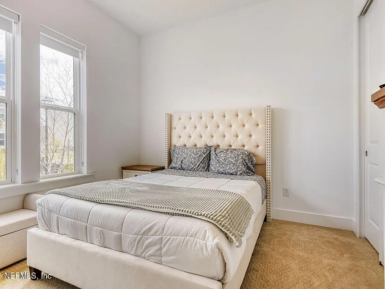 279 Bismarck Palm Rd — Photo 18