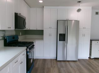 2272 N McDonald St, Simi Valley, CA 93065
