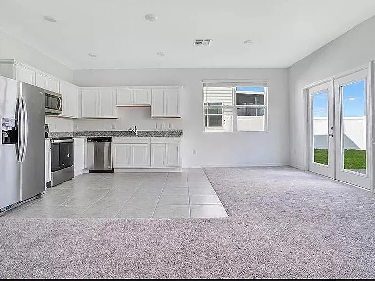 509 Madison Dr — Photo 8