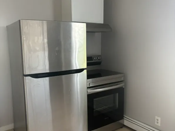 30A 2nd St #B, Dover, NH 03820