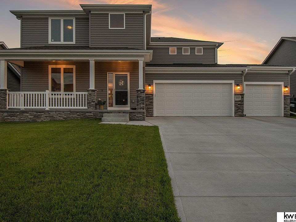 1st image of 18507 Olive Cir