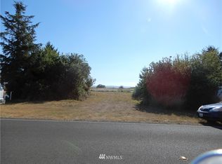 580 Duck Lake Dr NE, Ocean Shores, WA 98569