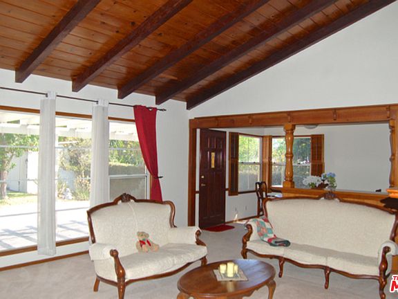 5th image of 606 Cornell Dr