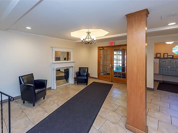 3rd image of 445 Broadway APT 3K