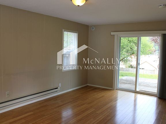 3rd image of 3217 Tarabochia St #4
