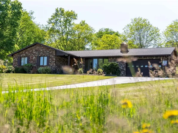 125 Walker Ln, West Newton, PA 15089