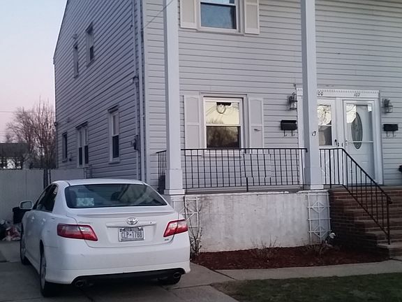 2nd image of 100 Cuba Ave