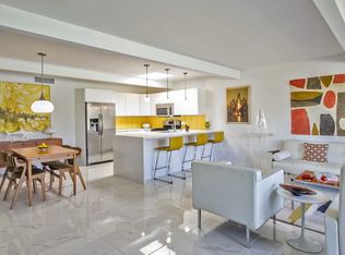 1723 E Tachevah Dr, Palm Springs, CA 92262