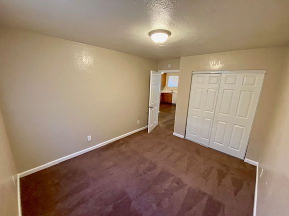 4th image of 627 Duboce Ave #A