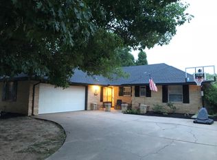 3704 N Grant Ave, Bethany, OK 73008