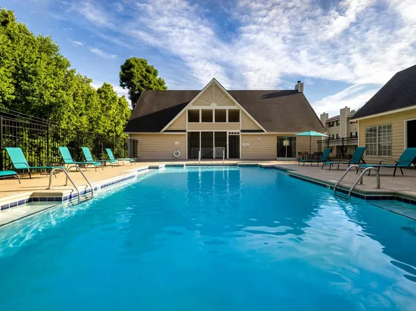 Sugar Creek Apartments