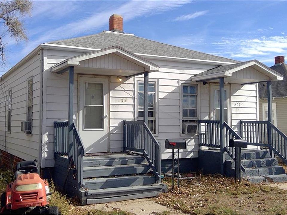 1st image of 303 E 7th St